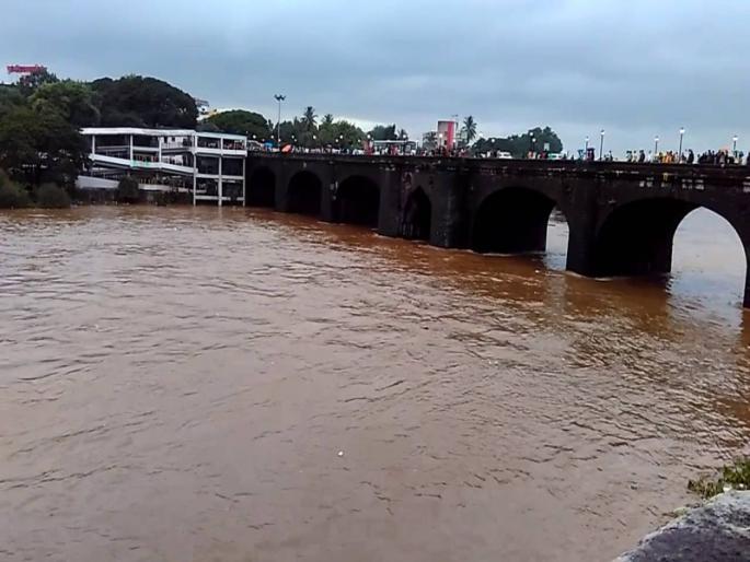 Beed, Osmanabad district is 34 thousand. River Connectivity Project for Land Irrigation | बीड, उस्मानाबाद जिल्ह्याच्या ३४ हजार हे. जमीन सिंचनासाठी नदी जोड प्रकल्प Beed, Osmanabad district is 34 thousand. River Connectivity Project for Land Irrigation | बीड, उस्मानाबाद जिल्ह्याच्या ३४ हजार हे. जमीन सिंचनासाठी नदी जोड प्रकल्प